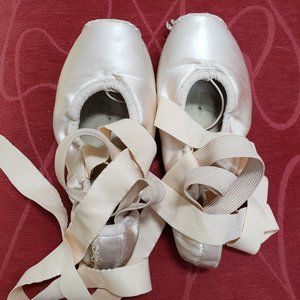 Used Pointe shoes